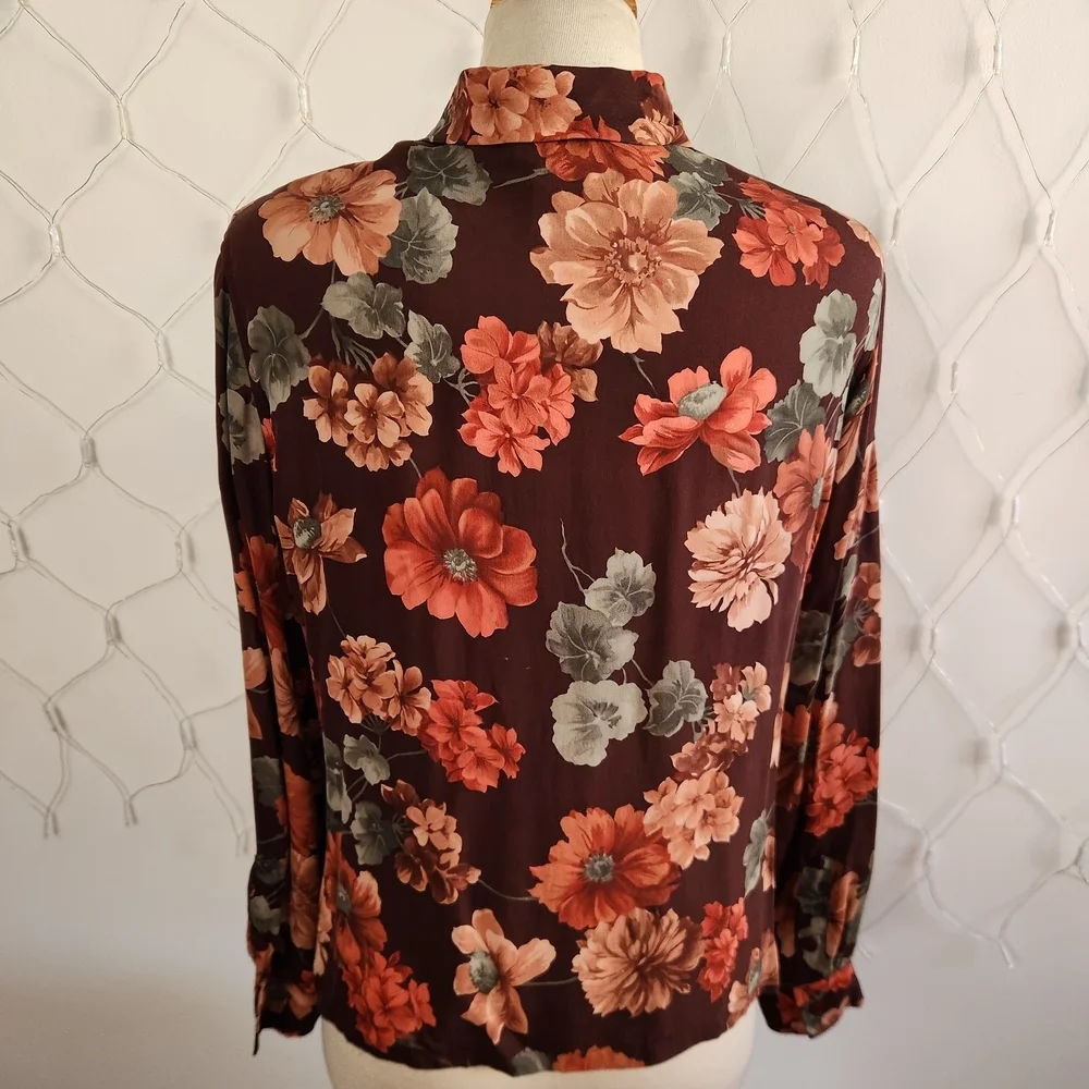 Jones New York Country Floral Button-Up Blouse • 100% Silk • Size 12